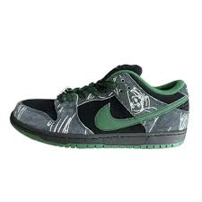 Nike SB Dunk Low There Skateboards, a skater basic for everyone